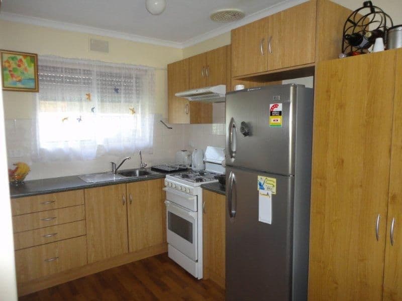 2/5 Daisy Avenue, MITCHELL PARK SA 5043, Mitchell Park - Thumbnail 2