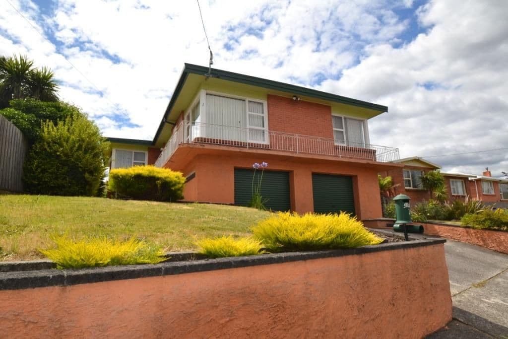 1 Parklands Parade, NEWNHAM TAS 7248, Newnham - Image 1