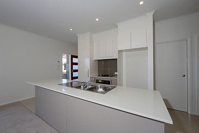 76 Peter Cullen Way, WRIGHT ACT 2611, Wright - Thumbnail 2