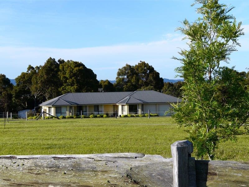 140 Stringybark Road, NOWRA HILL NSW 2540, Nowra Hill - Thumbnail 2