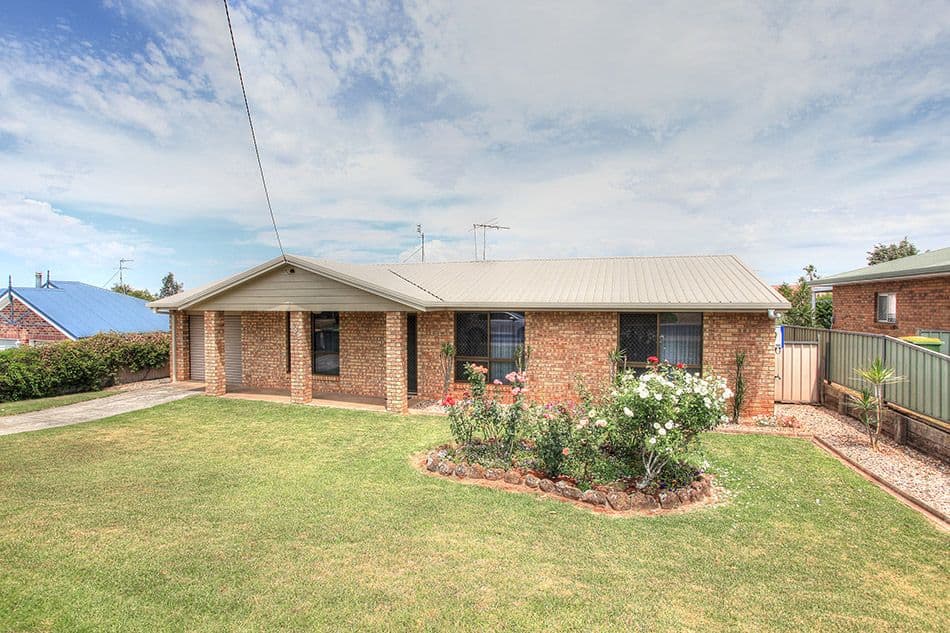 605 Greenwattle Street, Glenvale QLD 4350, Glenvale - Image 1