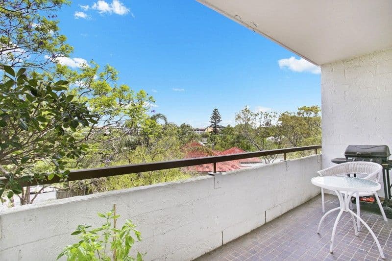  40 Moorak Street, TARINGA QLD 4068, Taringa - Thumbnail 4