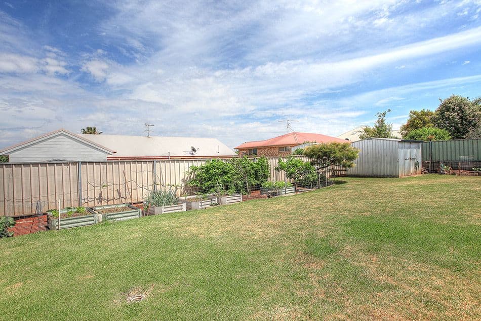 605 Greenwattle Street, Glenvale QLD 4350, Glenvale - Thumbnail 7