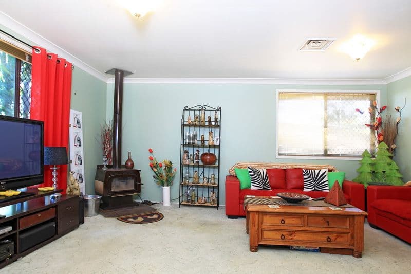 6 Benney Close, WEST NOWRA NSW 2541, West Nowra - Thumbnail 3