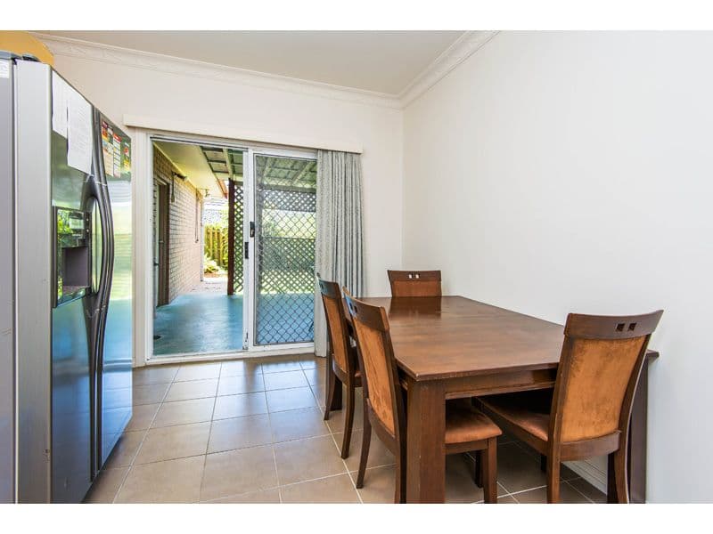 18 Macbeth Place, SUNNYBANK HILLS QLD 4109, Sunnybank Hills - Thumbnail 6