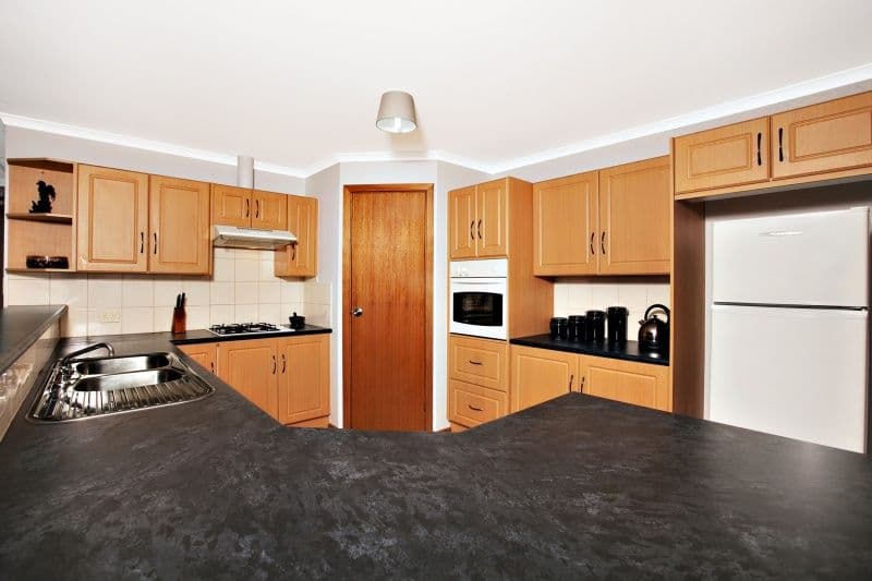 82 Grand Boulevard, SEAFORD RISE SA 5169, Seaford Rise - Thumbnail 4