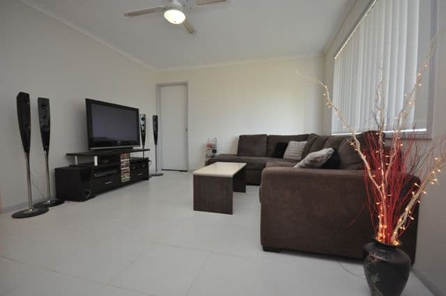 13 Darter Court, BELLMERE QLD 4510, Bellmere - Thumbnail 4