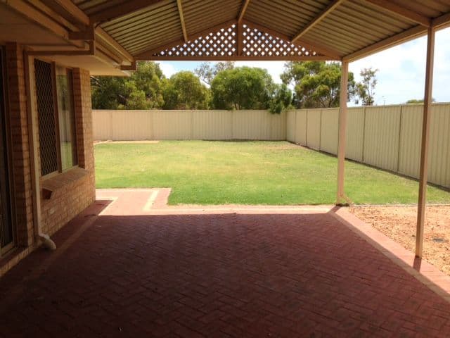 18 Stillwater Avenue, DRUMMOND COVE WA 6532, Drummond Cove - Thumbnail 7