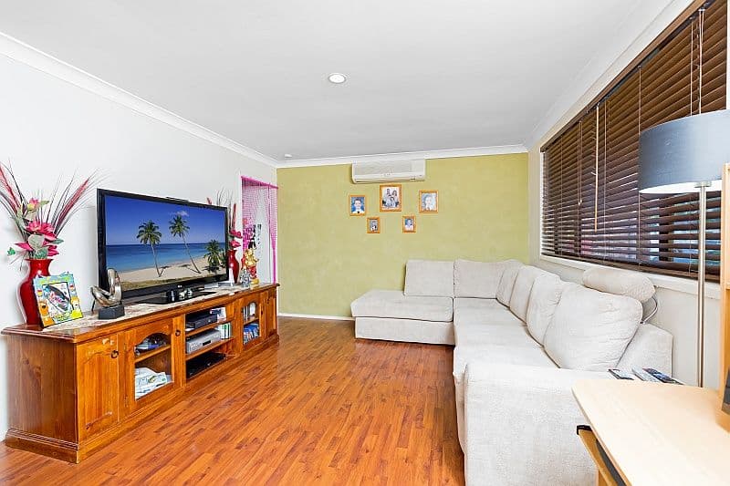 24 Buckingham Road, BERKELEY VALE NSW 2261, Berkeley Vale - Thumbnail 2