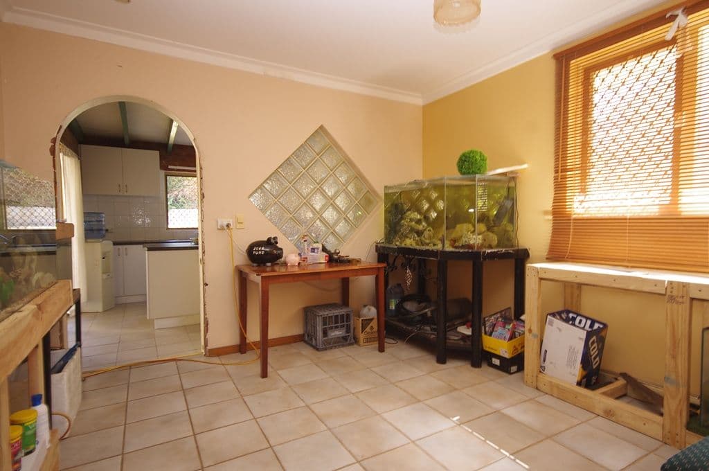 7 Denston Way, GIRRAWHEEN WA 6064, Girrawheen - Thumbnail 5