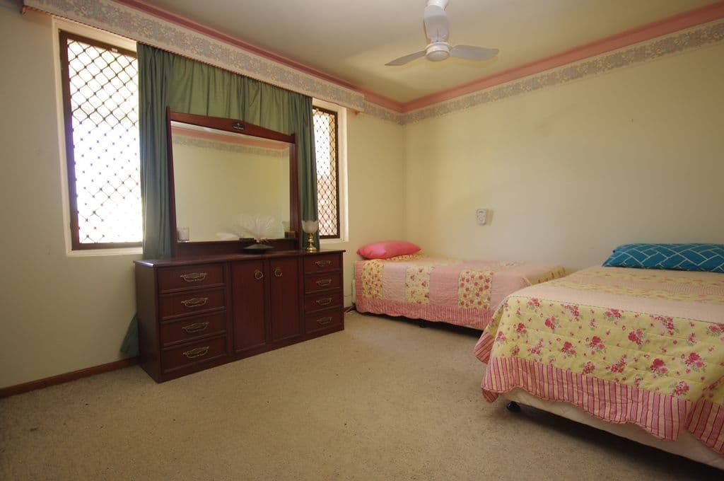 7 Denston Way, GIRRAWHEEN WA 6064, Girrawheen - Thumbnail 8