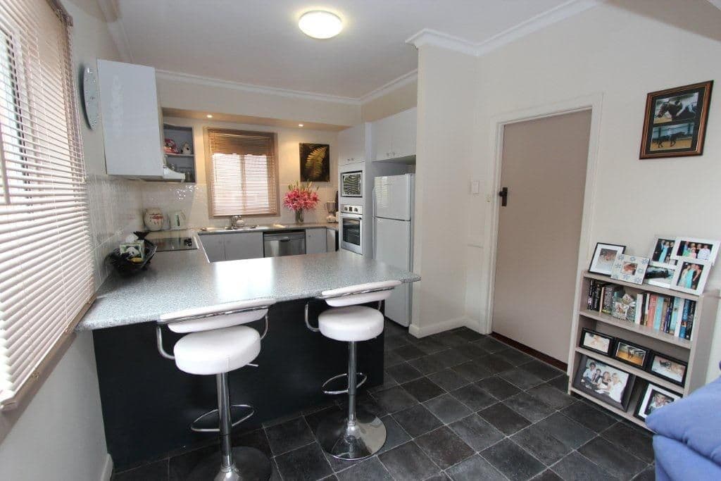 192 Ormond Road, EAST GEELONG VIC 3219, East Geelong - Thumbnail 3