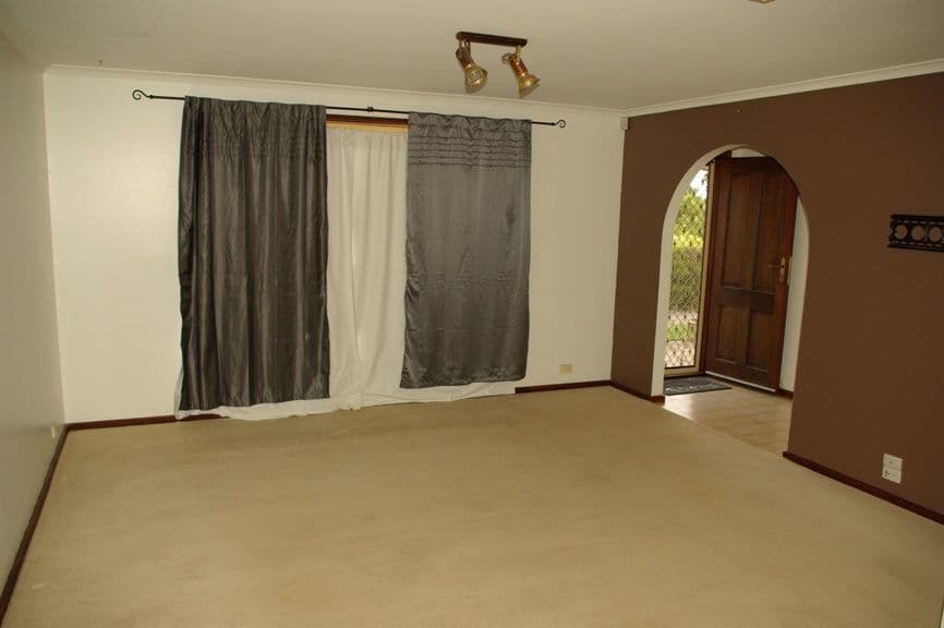 11 Simon Court, ABERFOYLE PARK SA 5159, Aberfoyle Park - Thumbnail 8