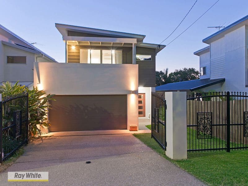 149 Scarborough Road, REDCLIFFE QLD 4020, Redcliffe - Thumbnail 2