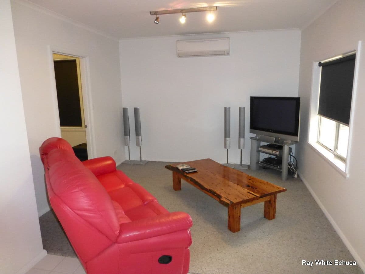 48 Hopwood Street, ECHUCA VIC 3564, Echuca - Thumbnail 3