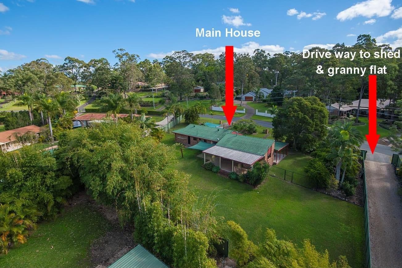 13 Derwent Avenue, HELENSVALE QLD 4212, Helensvale - Thumbnail 3