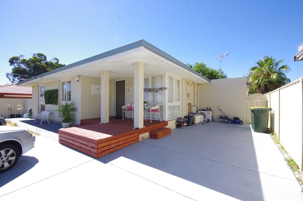 37 Tendring Way, GIRRAWHEEN WA 6064, Girrawheen - Image 1