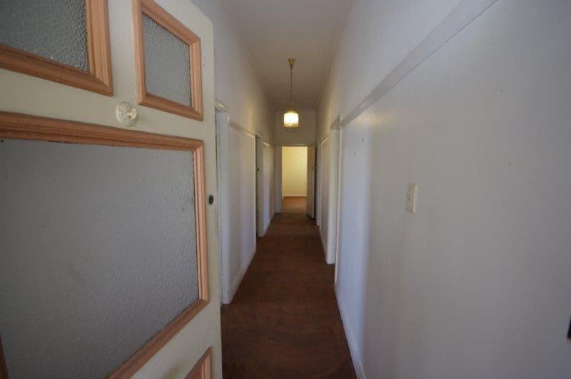 69b Wingham Road, TAREE NSW 2430, Taree - Thumbnail 2