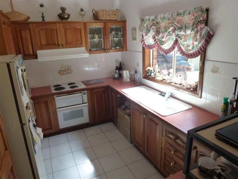 73 Murrayfield Drive, DUBBO NSW 2830, Dubbo - Thumbnail 2