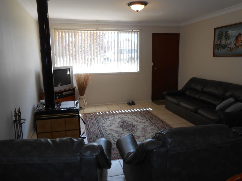 62 Cole Road, TAMWORTH NSW 2340, West Tamworth - Thumbnail 2