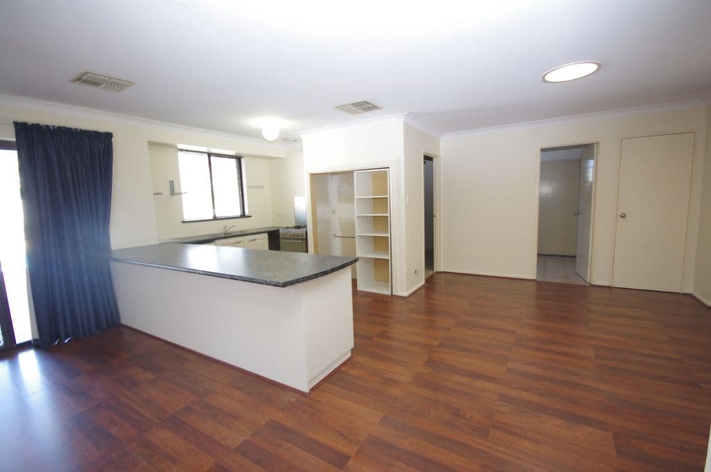 74 Pilkington Circus, BEECHBORO WA 6063, Beechboro - Thumbnail 7