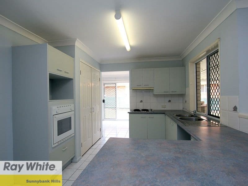 16 Gaddes Place, SUNNYBANK QLD 4109, Sunnybank - Thumbnail 3