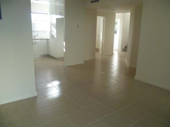 2/35 Harman Place, AVELEY WA 6069, Aveley - Thumbnail 2