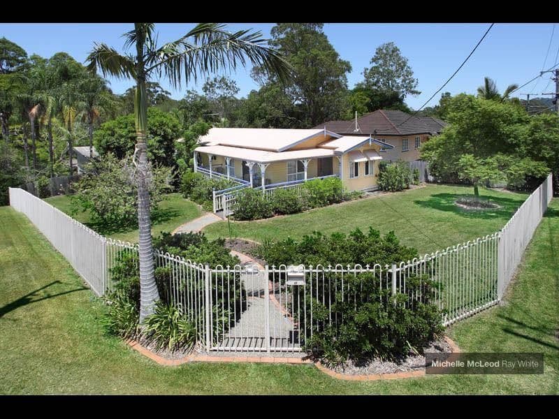 36 Brookfield Road, KENMORE QLD 4069, Kenmore - Image 1