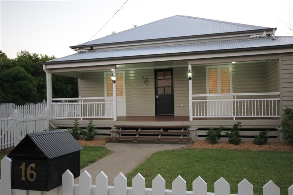 16 BUNYA Street, DALBY QLD 4405, Dalby - Image 1