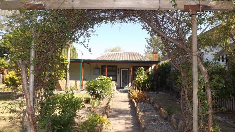 75 Cassilis Street, COONABARABRAN NSW 2357, Coonabarabran - Image 1