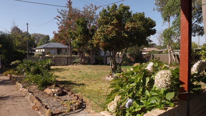 75 Cassilis Street, COONABARABRAN NSW 2357, Coonabarabran - Thumbnail 2