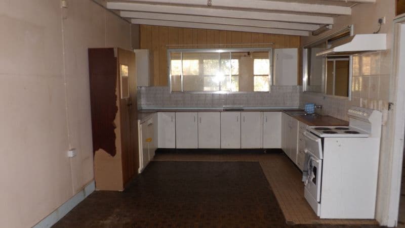 75 Cassilis Street, COONABARABRAN NSW 2357, Coonabarabran - Thumbnail 5