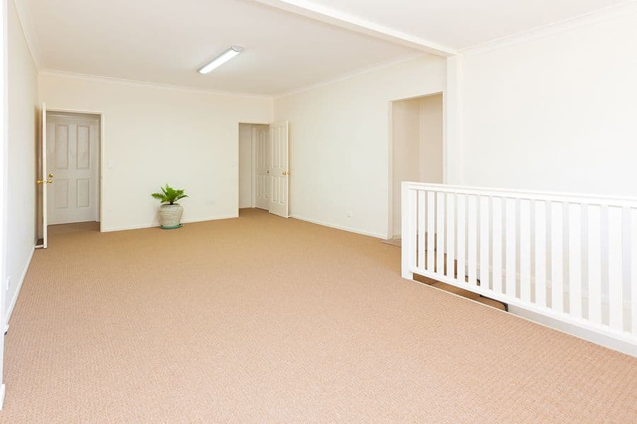 47 Glindemann Drive, HOLLAND PARK QLD 4121, Holland Park - Thumbnail 4