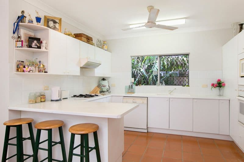 72 Bathurst Drive, BENTLEY PARK QLD 4869, Bentley Park - Thumbnail 3