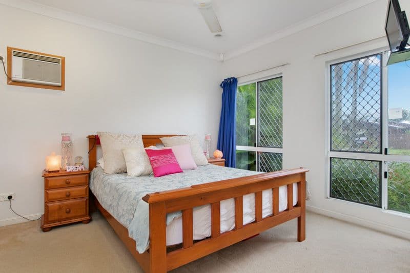 72 Bathurst Drive, BENTLEY PARK QLD 4869, Bentley Park - Thumbnail 6