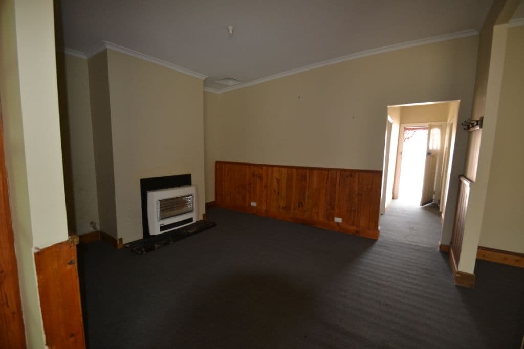 18 Russell Street, INVERMAY TAS 7248, Invermay - Thumbnail 3