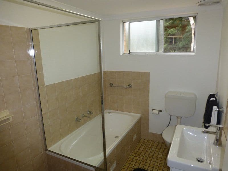 538 PRESIDENT Avenue, SUTHERLAND NSW 2232, Sutherland - Thumbnail 4