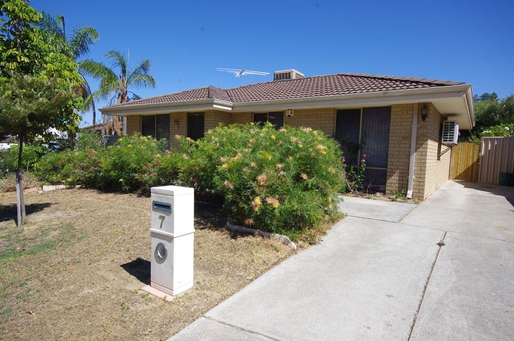 7 Manna Close, MIRRABOOKA WA 6061, Mirrabooka - Thumbnail 2