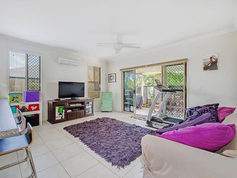 21 Barrine Crescent, CALOUNDRA WEST QLD 4551, Caloundra West - Thumbnail 2