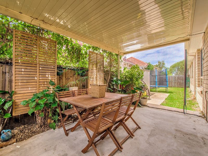 21 Barrine Crescent, CALOUNDRA WEST QLD 4551, Caloundra West - Thumbnail 3