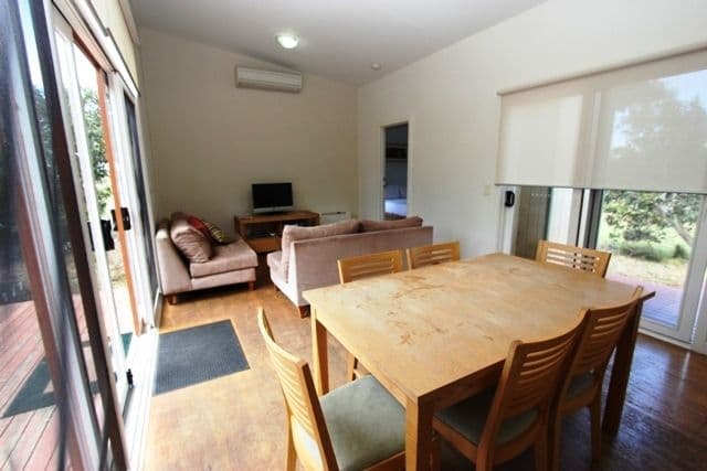 2124 Phillip Island Road, COWES VIC 3922, Cowes - Thumbnail 4