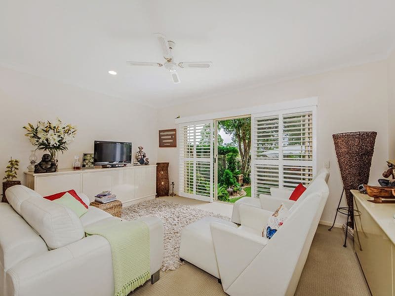 18 Charlton Street, SOUTHPORT QLD 4215, Southport - Thumbnail 3
