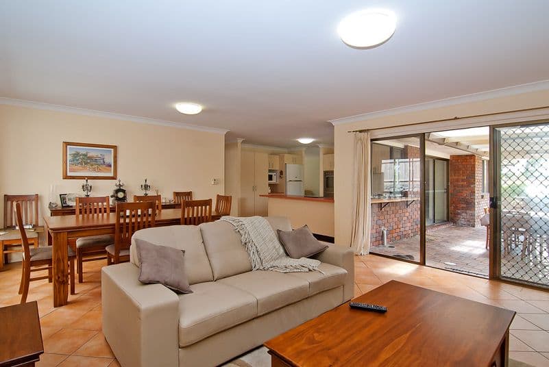 13 Marjorie Street, ROCHEDALE SOUTH QLD 4123, Rochedale South - Thumbnail 3