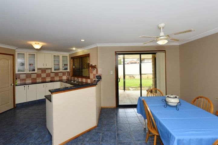 1 Keats Court, WESTBROOK QLD 4350, Westbrook - Thumbnail 3