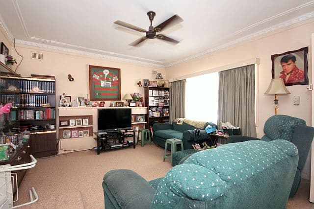 52 Buist Street, BASS HILL NSW 2197, Bass Hill - Thumbnail 2