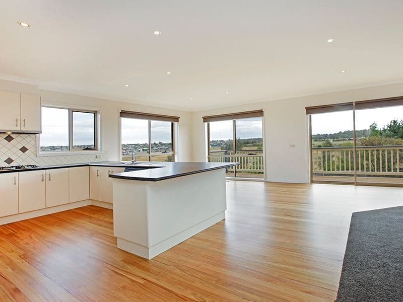 56 Parkwood Drive, HIGHTON VIC 3216, Highton - Thumbnail 4
