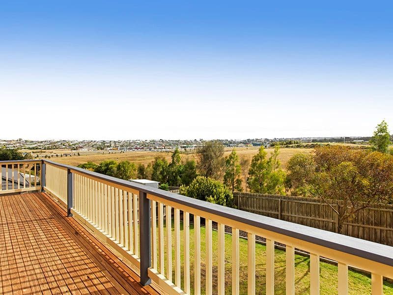 56 Parkwood Drive, HIGHTON VIC 3216, Highton - Thumbnail 2
