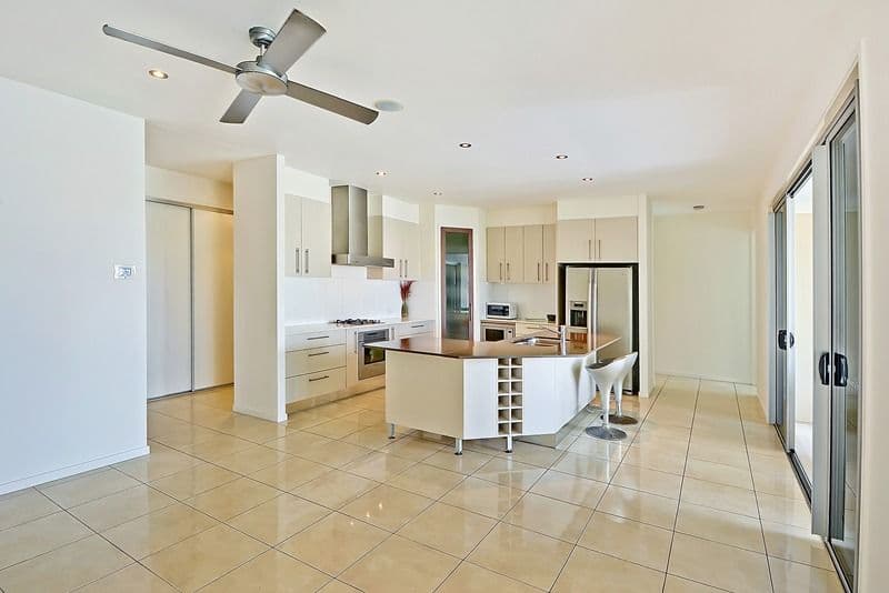 20 Artunga Place, PELICAN WATERS QLD 4551, Pelican Waters - Thumbnail 3