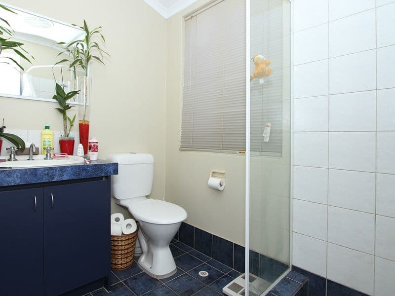 35 Lansdowne Entrance, CANNING VALE WA 6155, Canning Vale - Thumbnail 5