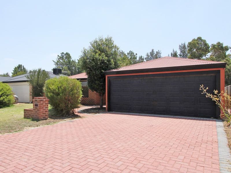 35 Lansdowne Entrance, CANNING VALE WA 6155, Canning Vale - Thumbnail 2